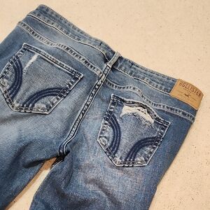 Hollister Women Light Blue Slim Straight Distressed Jeans 3 Crop